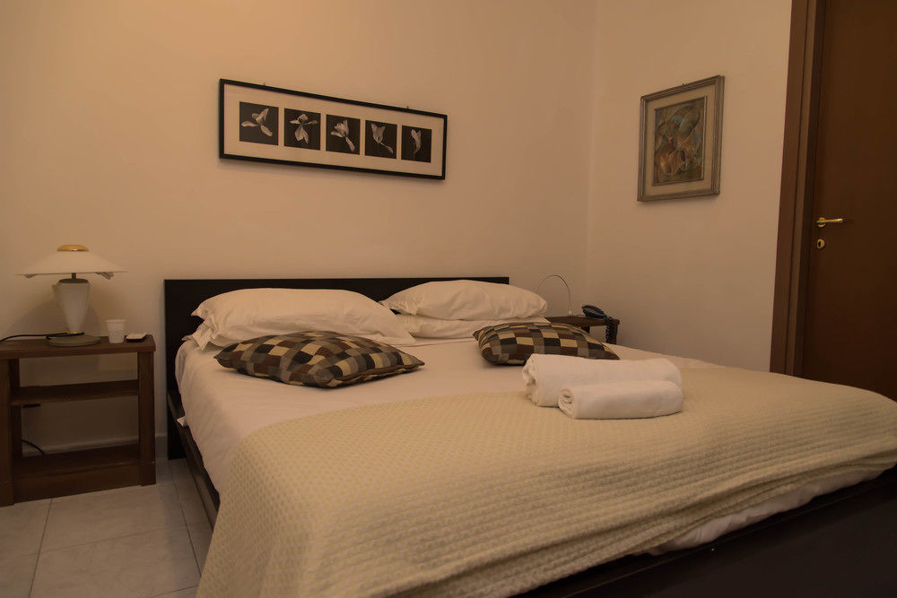 Bed & Breakfast Plebiscito Home Νάπολη Εξωτερικό φωτογραφία